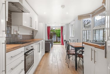 5 bed house, Fenham Road, Peckham, London, SE151AE - Image 1